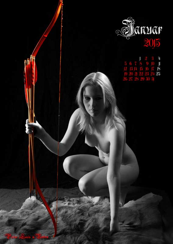 Bogen-Aktkalender-2015 | 01_2015_Bogenjaegerin 